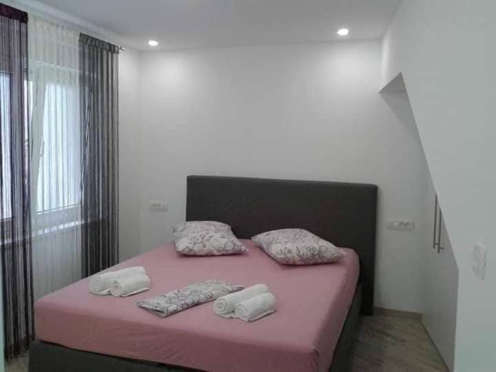 Apartment Nevena Omiš Exterior foto